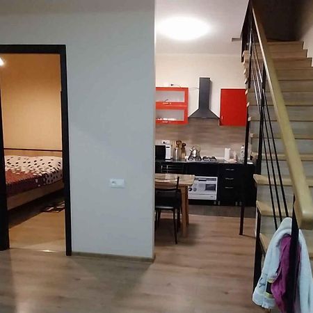 Full House Apartman Tbiliszi Kültér fotó